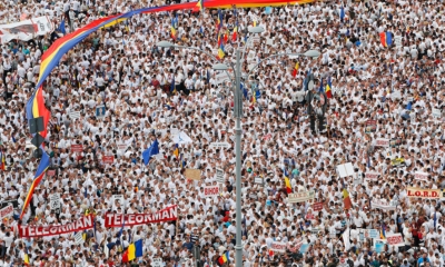 Çudia rumune! Pas protestave antiqeveritare, protestë pro qeverisë