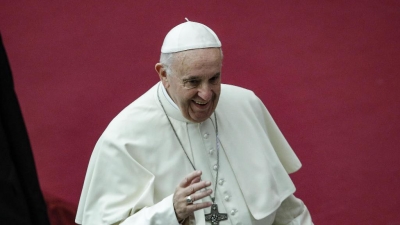 Papa Francesku viziton Shkupin, qytetin e lindjes së Nënë Terezës