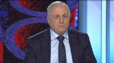 “Miopia” e okulistit, “kryetar” të Bashkisë së Gjirokastrës