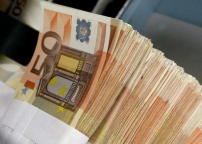 Më keq nuk ka, euro kap rekordin negativ në Shqipëri