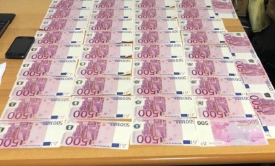 Tiranë, 37-vjeçari kapet me mbi 20 mijë euro false