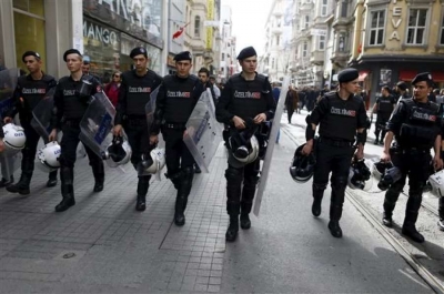 Turqia arreston edhe 150 ushtarë për &quot;lidhje&quot; me Gulenin