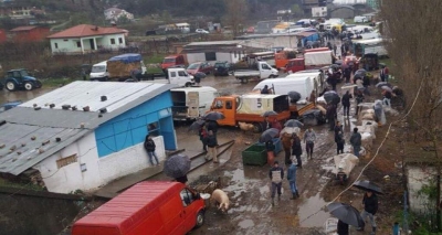 SOS ! Pazari i Milotit në kushte mesjetare, në rrezik shëndeti i konsumatorëve, institucionet heshtin