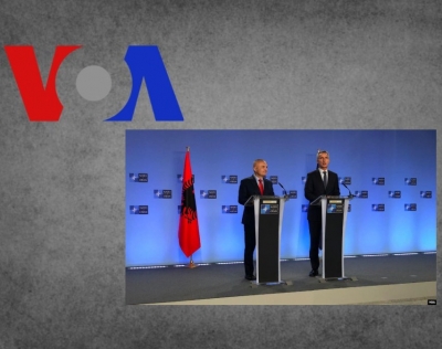Zëri i Amerikës/ Meta në selinë e Natos, takim me Sekretarin Stoltenberg