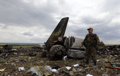 Ukrainë, 22 persona kanë humbur jetën pas rrëzimit të një avioni ushtarak