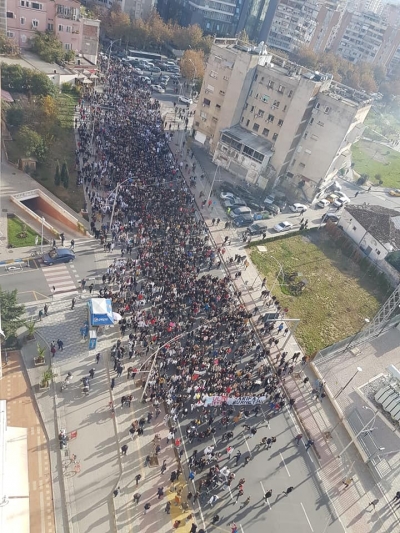 Zëri i Amerikës jehonë protestës së studentëve në Tiranë