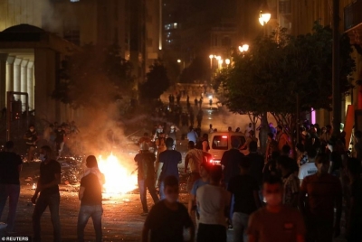 Pas shpërthimit, ndizen protestat antiqeveritare në Bejrut