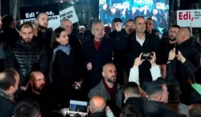 Skandali 'McGonigal'/ Meta te protestuesit: Fitorja është shumë e shpejtë!