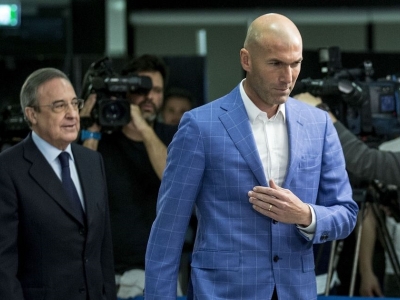 Rregullorja pengon qëndrimin e Solari-t në stol, Perez thërret Zidane-n