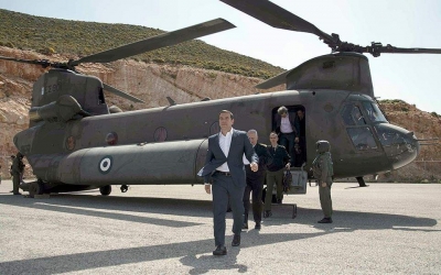 Tension në Mesdhe/ Avionë turq i afrohen helikopterit të Tsipras