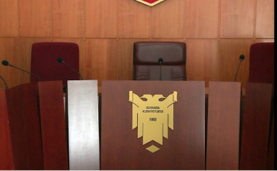 Këta janë gjashtë kandidatët me pikët më të larta për vendet vakante në Gjykatën Kushtetuese