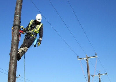 Rrëzohet nga kabina elektrike, vdes 40-vjeçari në Pogradec