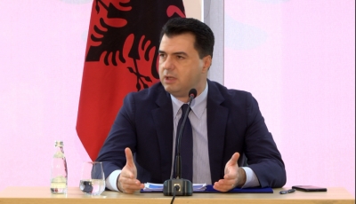 “Shumë shpejt nivel alarmant infektimesh e vdekjesh nga COVID”, paralajmërimi i Bashës: Vendi afër greminës