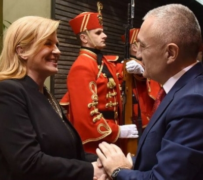 Presidentja kroate në Tiranë, takohet me Metën dhe zyrtarë të tjerë të Shqipërisë