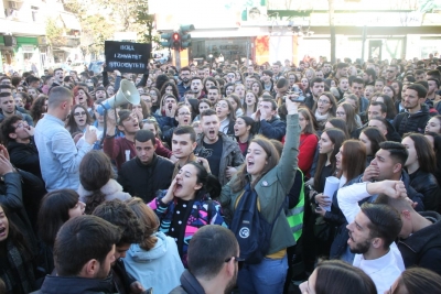 Studentët nuk ndalen, shtohen edhe 10 kërkesa ndaj qeverisë