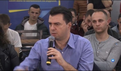 &quot;Nuk kam ndërmend të lë në baltë shqiptarët”, Basha: Mjerë ata që do të guxojnë të prekin votën e shqiptarëve!