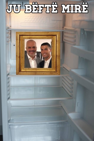 Kryeministri &quot;mbush&quot; frigoriferët e popullit me Ronaldon