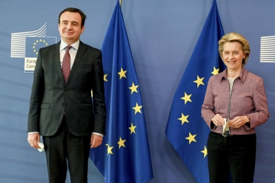 Ursula von der Leyen sot paradite në Kosovë, takime me krerët shtetit