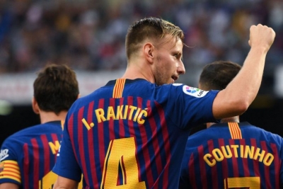 Juventus provon ti rrëmbejë Inter mesfushorin e preferuar: kontakte me Barcelonën për Rakitic