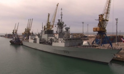 Dy luftëanije të NATO-s ankorohen në Portin e Durrësit