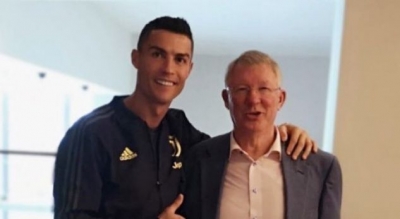 ​Ronaldo e takon Fergusonin në Old Trafford: Trajner i madh dhe mbi të gjitha njeri i mrekullueshëm