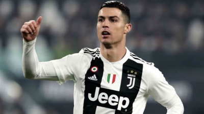 Preferohet nga Ronaldo, Juventusi kërkon të transferojë sulmuesin nga Anglia