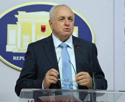 'Votimi Srebrenices i pa rregullt'/Shehu:Ne Kuvendin e Shqiperise „votohet“, por nuk dihet si votohet!