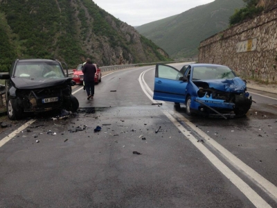 Elbasan/ Aksident i rëndë rrugor, plagosen dy gra