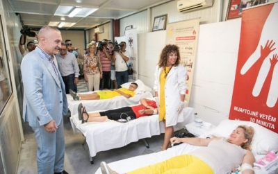 Presidenti Meta: Krenar për Aleancën për Dhurimin e Gjakut