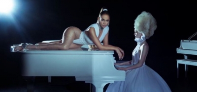VIDEO/ ‘Jam ilaçi yt!’/ Jennifer Lopez shfaqet më provokuese se kurrë në klipin e ri