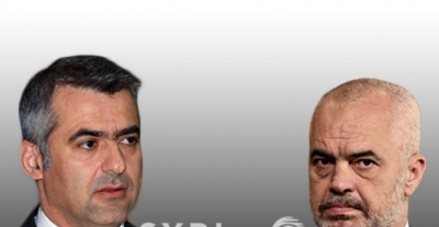 ‘Të gjithë dhanë dorëheqjen, vetëm timonieri i madh është mbërthyer me thonj pas karriges’