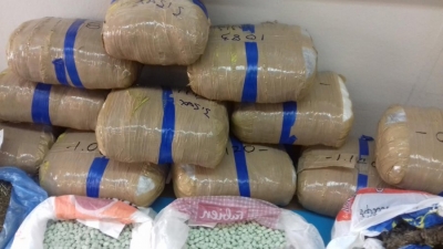 Kapen 130 kg drogë në kamionin me targa shqiptare, arrestohet shoferi