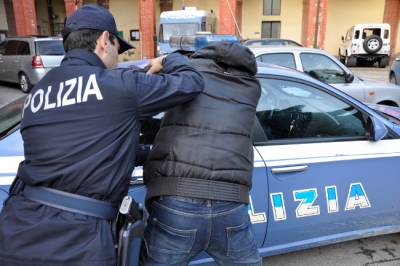 Transportonte kokainë me makinë, arrestohet shqiptari në Itali