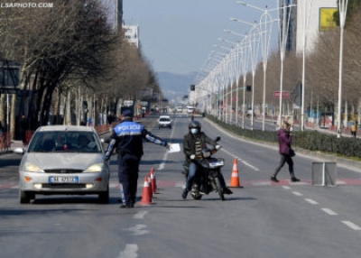 Detajet/ Studenti përplaset për vdekje me kamionin, policia fsheh ngjarjen në mënyrë kriminale