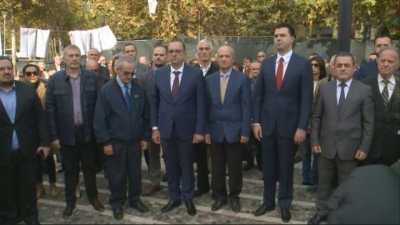 75-vjetori i Çlirimit të Tiranës, Basha homazhe tek memoriali i ish-të përndjekurve politikë