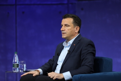 Skandalet për të cilat Erion Veliaj nuk dha asnjë përgjigje, por vendosi të fshihet si skuth pas llumit gjuhësor