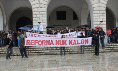 A mund të zgjidhet kriza universitare me plotësimin e 8 kërkesave?