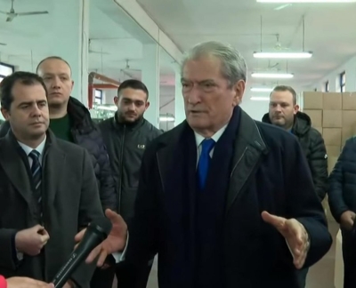 'Mos votoni logon që ka rrëmbyer Rama! Dy kandidatët e tjerë janë me probleme ligjore'