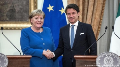 Merkel dhe Conte kërkojnë zgjidhjen e problemeve me migrantët