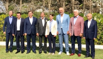 Nis samiti informal i kryeministrave të Ballkanit dhe Hahn në Durrës