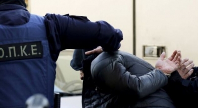 “Më paguaj ose do të publikoj fotot intime”, shqiptari vihet në pranga