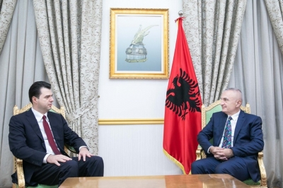 Kriza politike, Presidenti Meta pret Lulzim Bashën