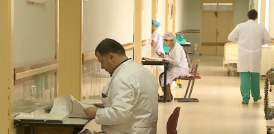 Shqipëria po zbrazet/ Në 2021 janë trefishuar kërkesat e infermierëve që duan të largohen jashtë vendit