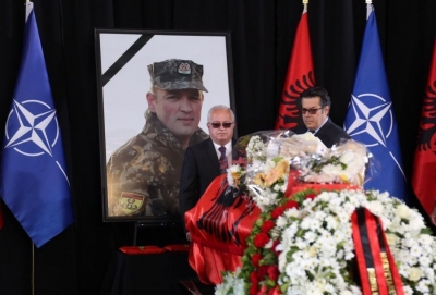 Spaho dhe Paloka, nderojnë Dëshmorin Atdheut, Klodian Tanushi