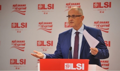 Vasili: Edi Rama zgjodhi të jetë kundër gjithë shqiptarëve, nga Tirana në Prishtinë