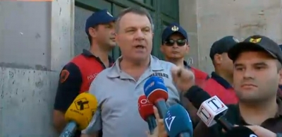 Thirrja e Arben Malajt: Të bllokohet shkatërrimi i Teatrit, ja , ja ç duhet bërë