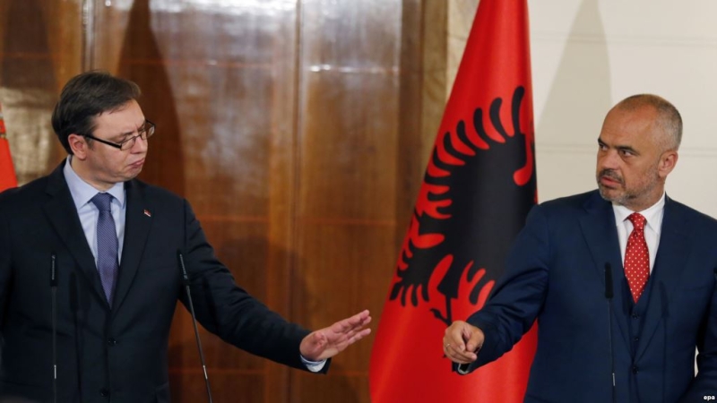 Rama kërkoi që të mos i bëhet presion, Vuçiç: Do të luftojmë për Serbinë