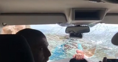 VIDEO/ Film 'horror': 3 km mes frikës e gjakut, pronari i lokalit mbi makinën në ecje të turistëve spanjollë