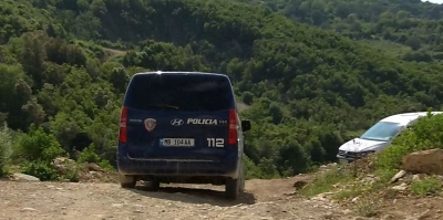 Efektivi i FNSH qëlloi kushëririn në kokë me armën e shërbimit