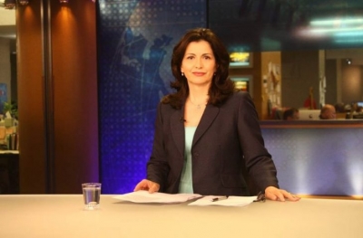 Prekëse/ Me zë të dridhur Laura Konda largohet pas 20 vitesh nga Zëri i Amerikës